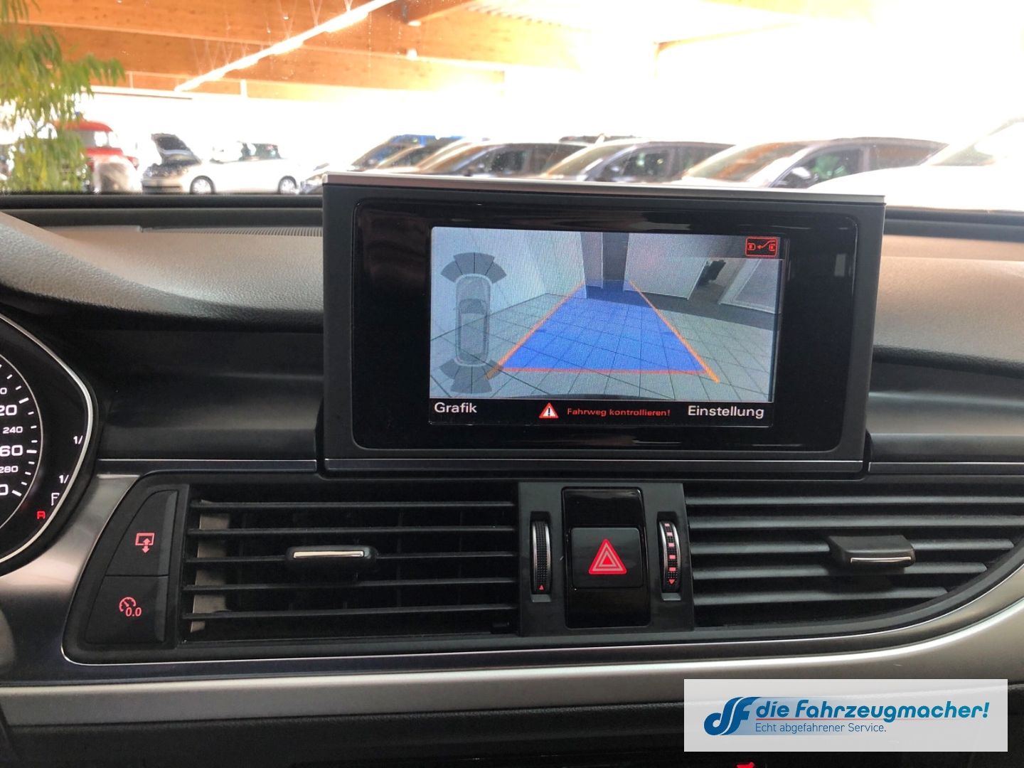 Fahrzeugabbildung Audi A6 Avant 2.0 TDI ultra Navi Bi-Xenon El. Heckkla