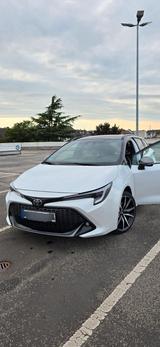 Toyota Corolla 2,0 Hybrid GR Sport Touring Sports - Toyota Corolla Gebrauchtwagen in Köln