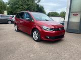 Volkswagen Touran 1.2 TSI Match BMT Navigation-Climatronic - Volkswagen Touran: Match