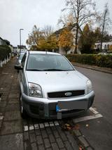 Ford Fusion 1,4 16V + EST + - Ford Fusion in Köln