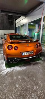 Nissan GT-R 3.8l Black Edition Black Edition - Nissan GT-R: Sportwagen