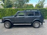 Lada Niva Urban 4x4 Urban AHK, Sanders, Höherlegung - Lada Niva Gebrauchtwagen