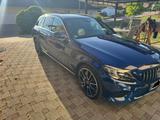 Mercedes-Benz C 400 4MATIC Kombi Garantie / Airmatic / Designo