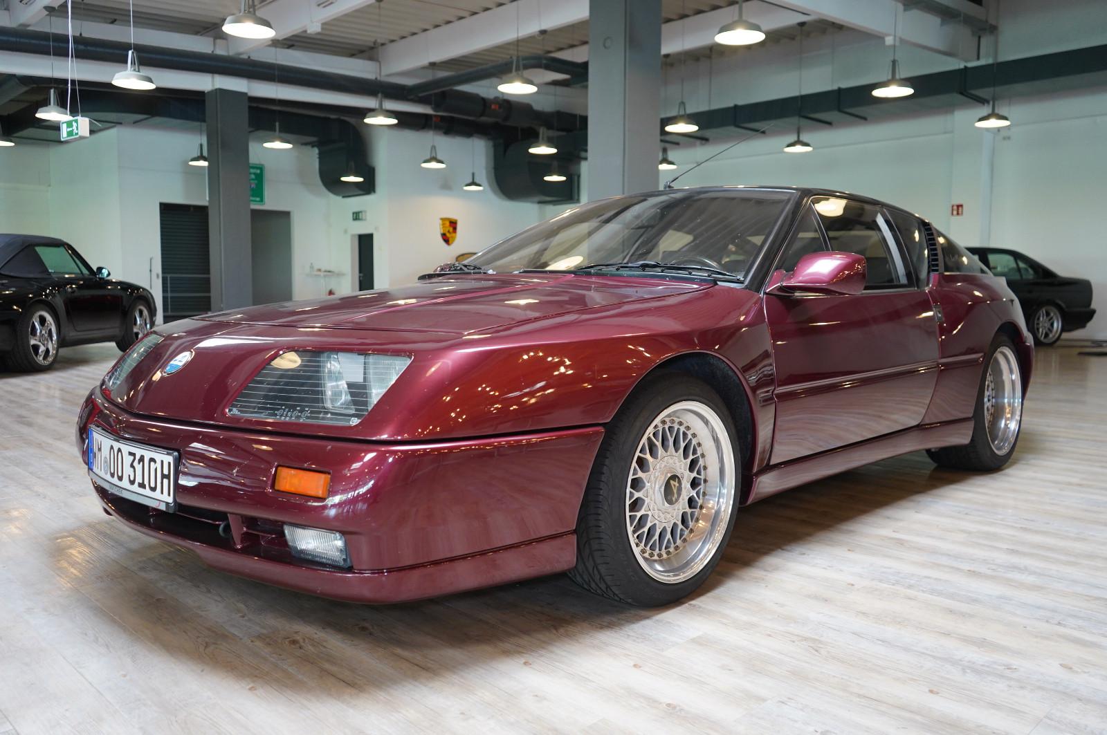 Renault Alpine V6