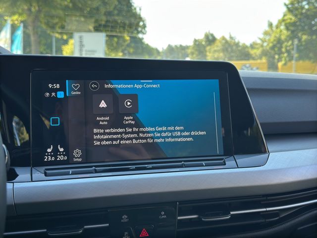 Golf VIII Variant 1.0 eTSI Life DSG AHK ACC LED