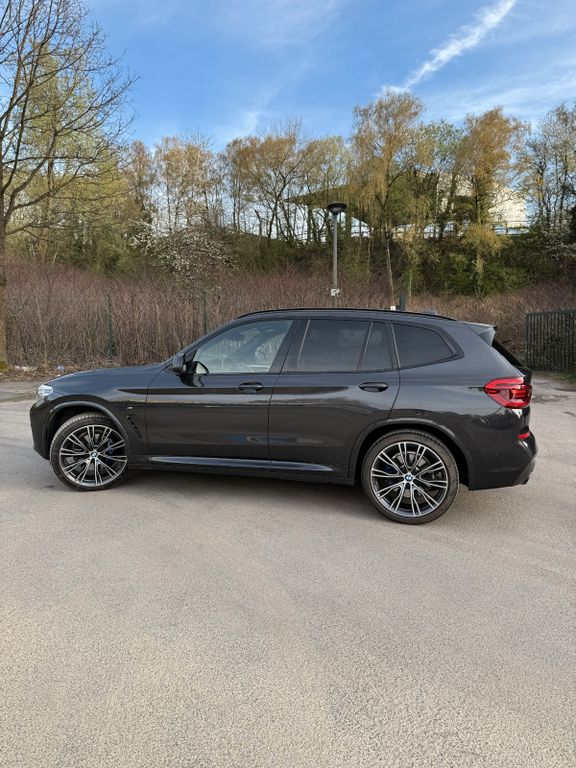 Image of BMW X3 M40