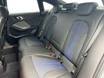 BMW 218 Gran Coupé - 10