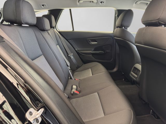 Fahrzeugabbildung Mercedes-Benz C 200 Td Avantgarde+LED+Kamera+MBUX+Totwinkel