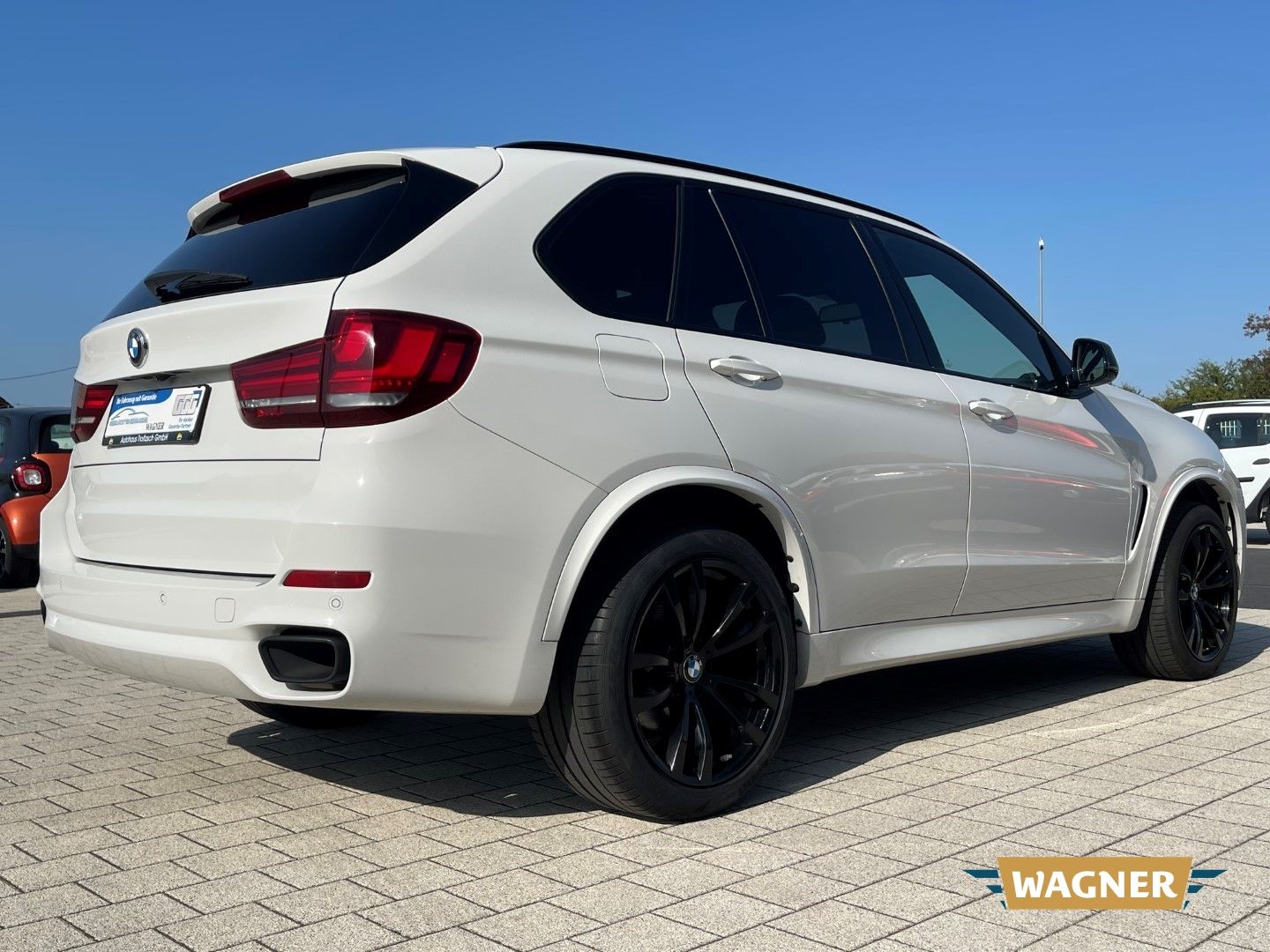 Fahrzeugabbildung BMW X5 xDrive 30 d M-Sport Standheizung Keyless