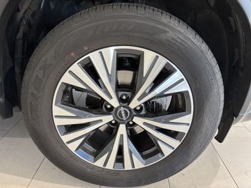 Fotografie des Nissan X-Trail 1.5 VC-T Mild-Hybrid Xtronic Navi RFK WP