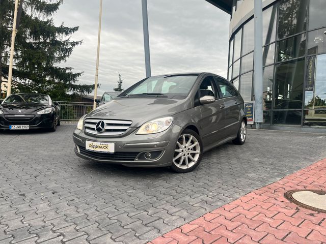 Mercedes-Benz B 200 Klima. Radio. Bremsen HA NEU