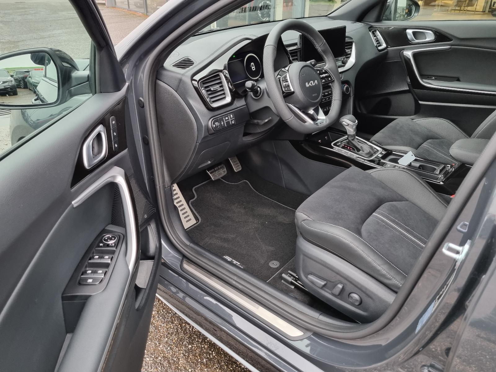 Kia PROCEED 1.5T 140 DCT7 GT-Line Technologie LEDER