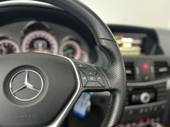 MERCEDES-BENZ E 200 CGI / NUR 54.tKM / GARANTIE / 2.HD MERCEDES-BENZ E 200 CGI / NUR 54.tKM / GARANTIE / 2.HD