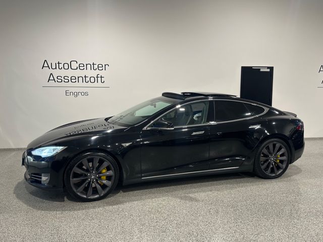 Tesla Model S P85 Signature