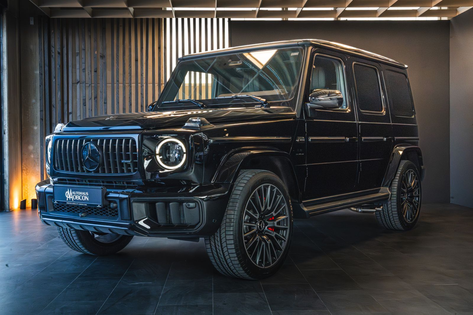 Mercedes-Benz G 63 AMG | A22 | CARBON | FOND | STOCK | 2026 imagem 3