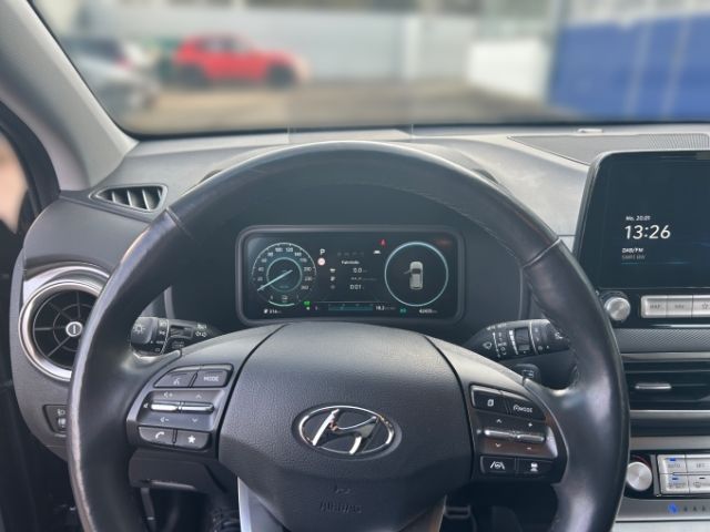 Fahrzeugabbildung Hyundai KONA Prime Elektro 2WD HUD Navi Soundsystem LED