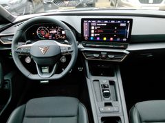 Fahrzeugabbildung Cupra Leon ST VZ e-Hybrid+PANO+FULL LINK+ACC+SHZ+NAVI