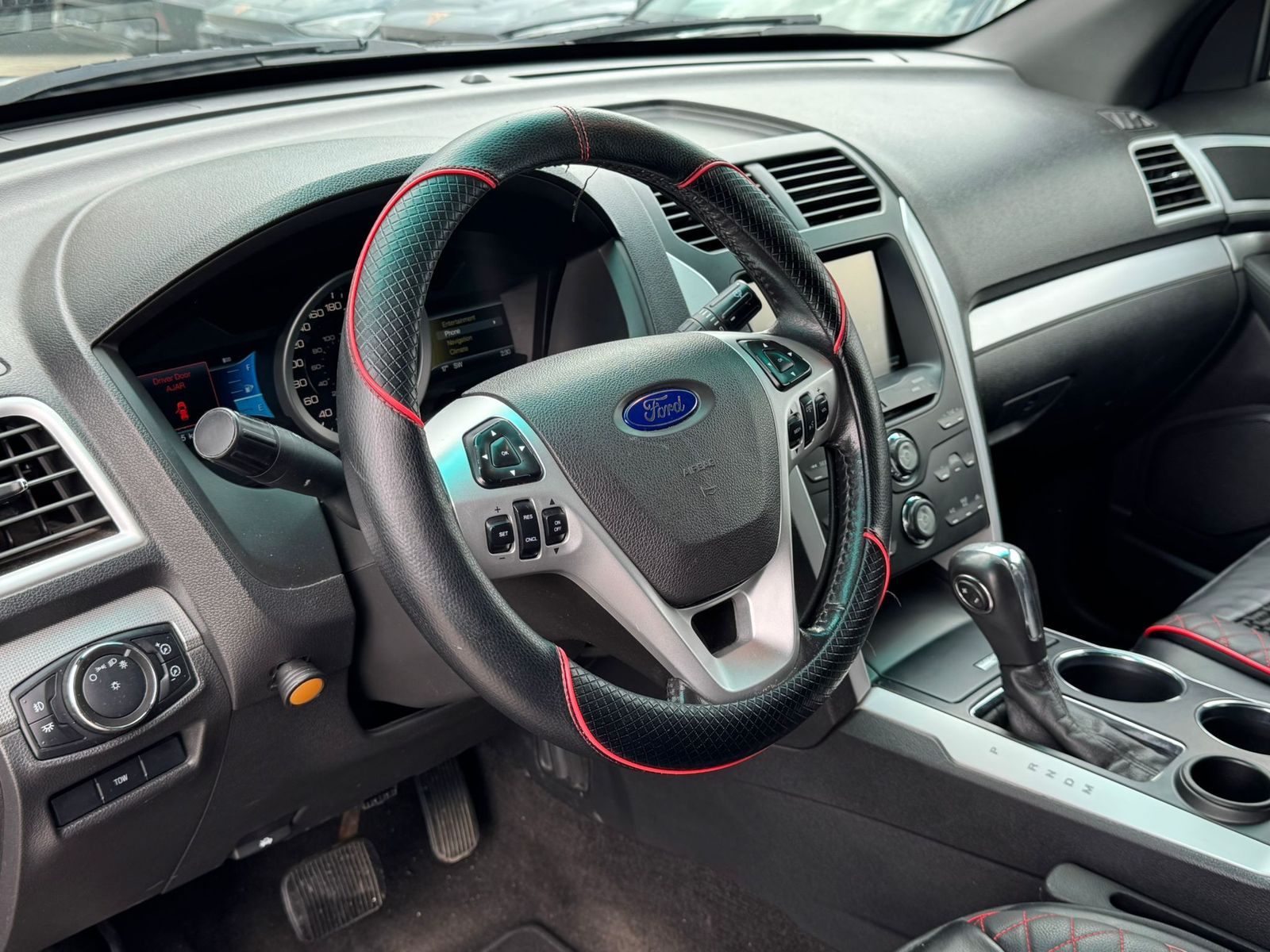 Fahrzeugabbildung Ford Explorer 3,5L 7 SitzerTEMP*KAMERA*PDC*KLIMA