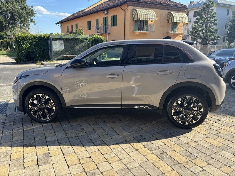 Fiat 600 1.2 hybrid La Prima 110cv auto LED-NAVI imagem 3