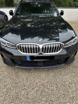 BMW 320d Touring M Sportpaket Automatik - BMW 320 mit Diesel-Antrieb: Kombi, Sportpaket