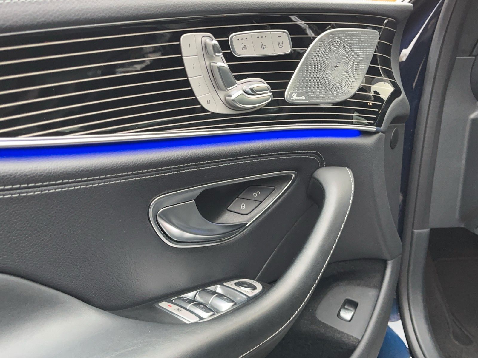 Fahrzeugabbildung Mercedes-Benz CLS 53 AMG 4Matic*HUD*Burmester*Luftf.*
