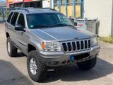 Jeep Grand Cherokee Limited 4.7 V8 , 4 Zoll Fahrwerk