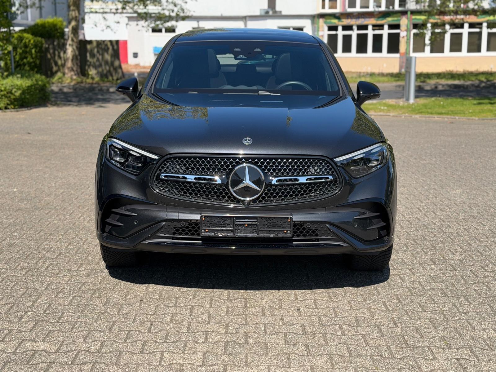 Mercedes-Benz GLC 220d 4Matic Coupe AMG PANO DIGITAL LIGHT 360