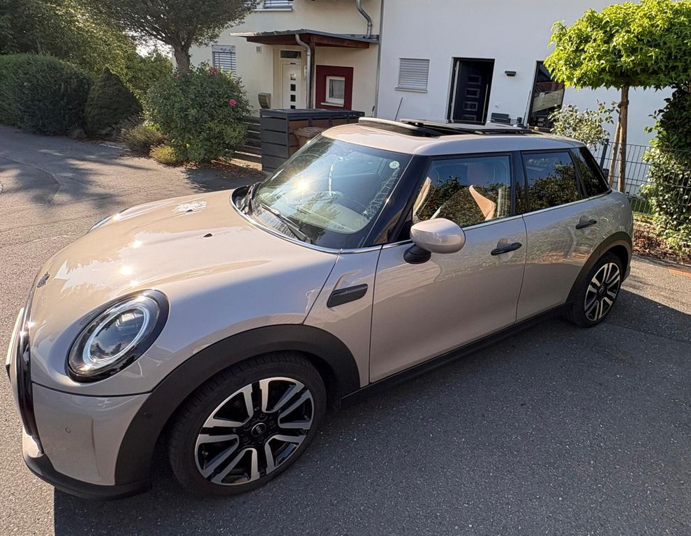 Image of MINI ONE