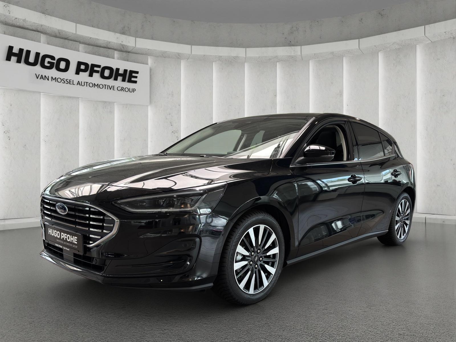 Ford Focus Titanium X Limousine Automatik & Panoramad