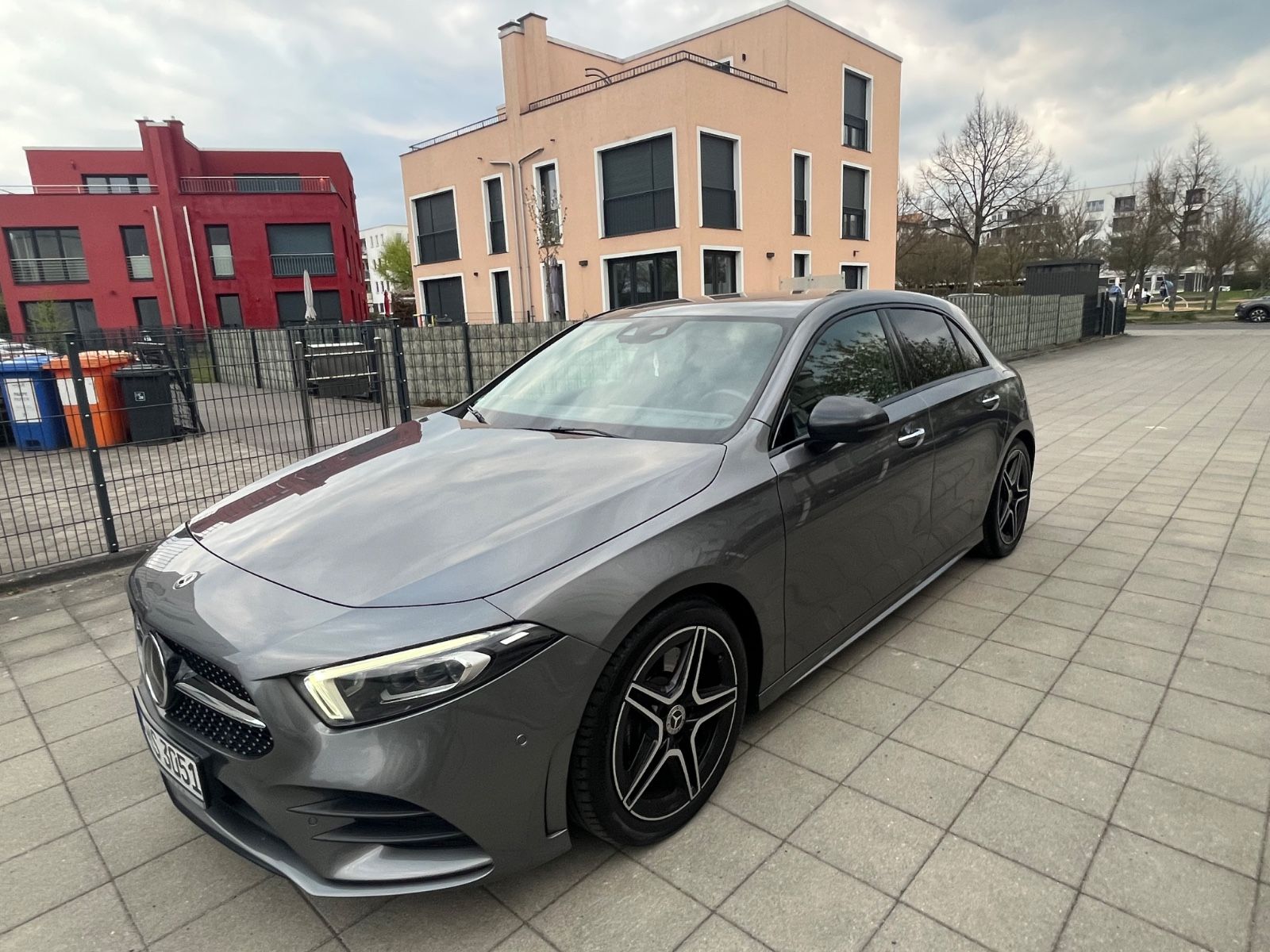 MERCEDES-BENZ A 220 d 4Ma.Head-Up-Standh. 360°-Memory 2x-MB100
