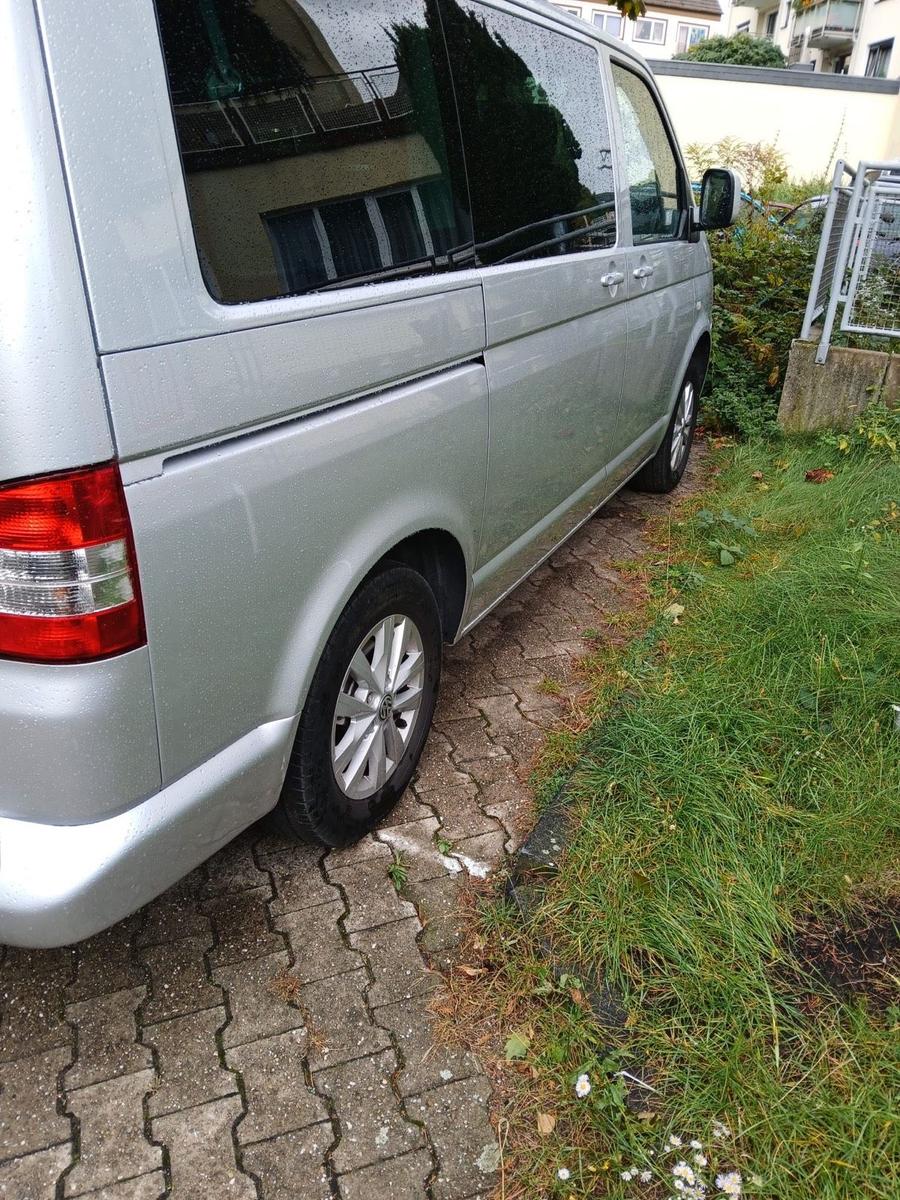 Volkswagen T5 Caravelle