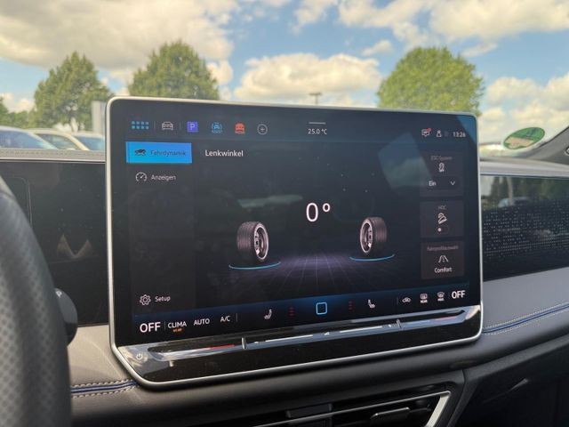 Tiguan R-Line 2.0 TDI 4Motion StandHZG El. Panod