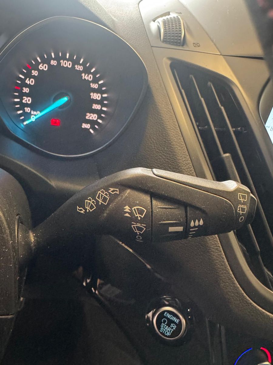 Fahrzeugabbildung Ford Kuga ST-Line /NAVI/KAMERA/AHK/KLIMA/ALLRAD