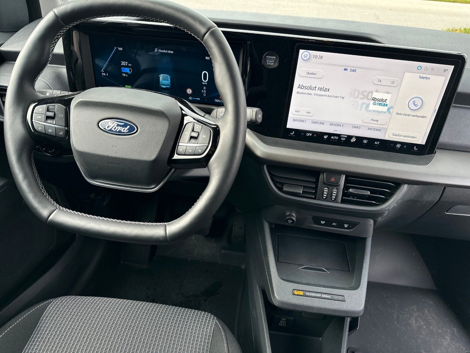 Fahrzeugabbildung Ford Transit Courier Trend BEV, Winter-Paket, PDC