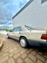 Mercedes-Benz Mercedes Benz W124 E230 - Mercedes-Benz E 230 in Essen