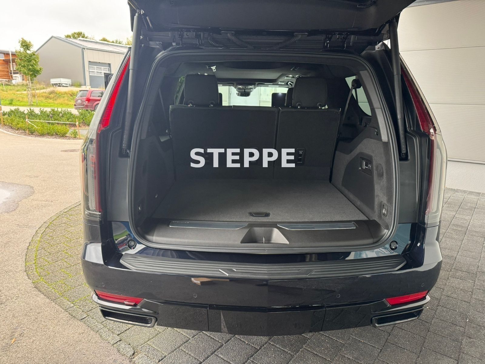Cadillac Escalade 6.2 V8 ESV Sport Platinum EU-Navi AHK