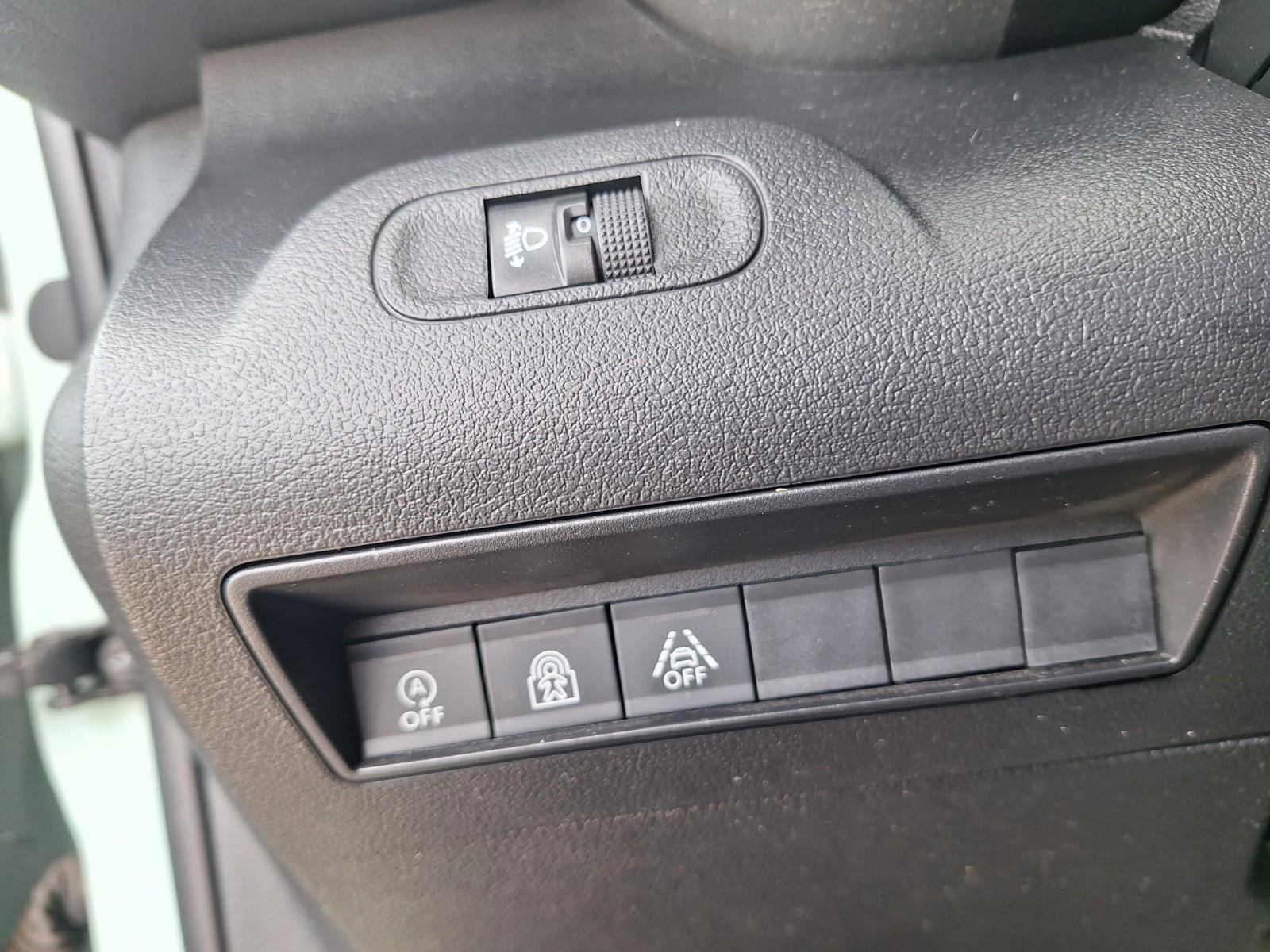 Citroën Berlingo Feel M NAVI DAB PDC RFK SHZ LMF GJR