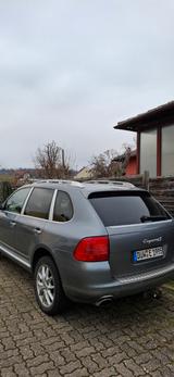 Porsche Cayenne Turbo Turbo - Porsche Cayenne aus 2005: Turbo