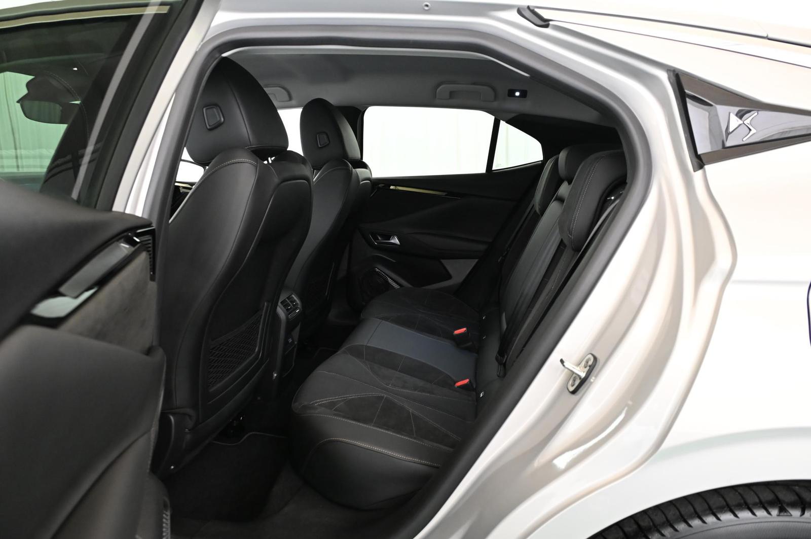 DS Automobiles DS4 1.6 E-Tense 225 Etolie Alcantara UVP 53.000 