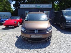 Fahrzeugabbildung Volkswagen Touran Comfortline  **AHK / SCHECKHEFT / 1-HAND*