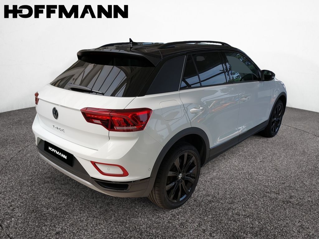 Fahrzeugabbildung Volkswagen T-Roc 1.5 TSI Black Style AHZV