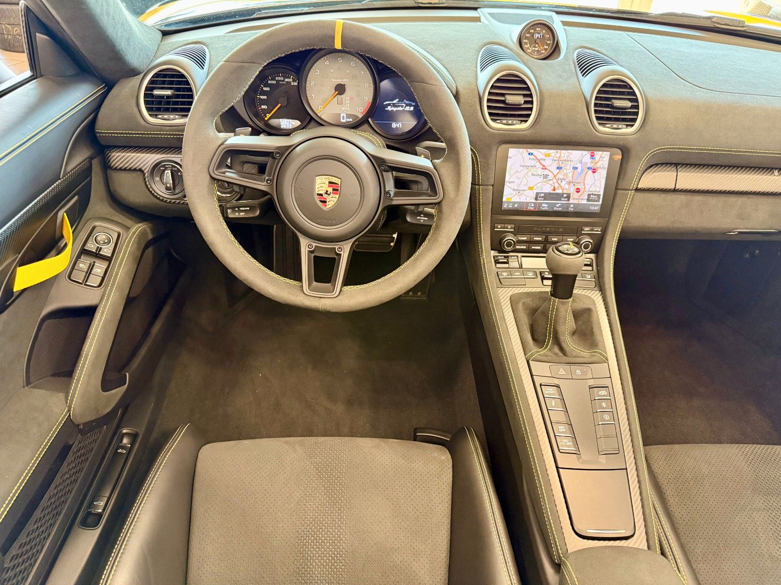 Fahrzeugabbildung Porsche 718 Boxster Spyder RS WEISSACH/Lift/Carbon/BOSE