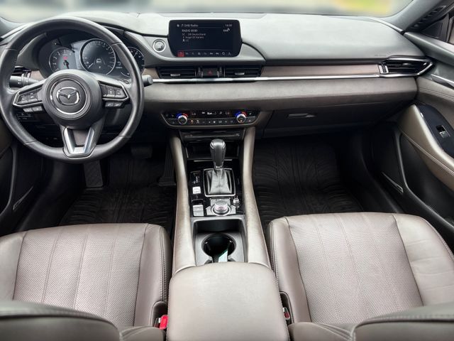 6 2.5 SKYACTIV-G 194 Sports-Line Sports-Line