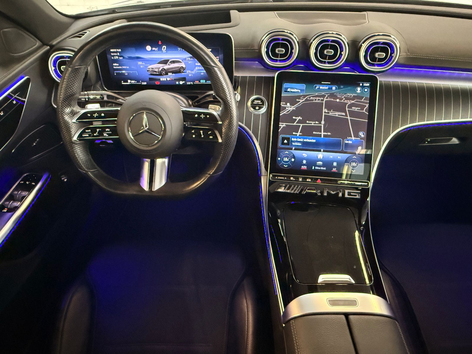 Fahrzeugabbildung Mercedes-Benz C 300TD/AMG/PANO/AMBIENTE/KAMERA/LED/MASSAGE