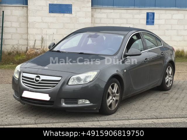 Opel Insignia A Lim. Cosmo / NAVI / TEMPO / SHZG /