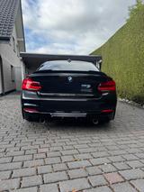 BMW M235i / Deutsche Ausführung / H&K - scheckheftgepflegte BMW M235