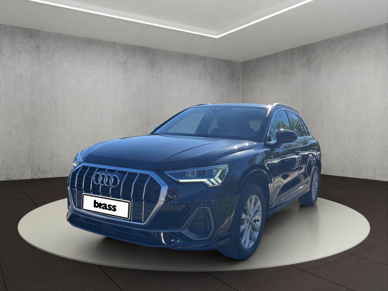 Audi Q3 1.4 TFSI e S line 45 e 180(245) kW(PS) S tron
