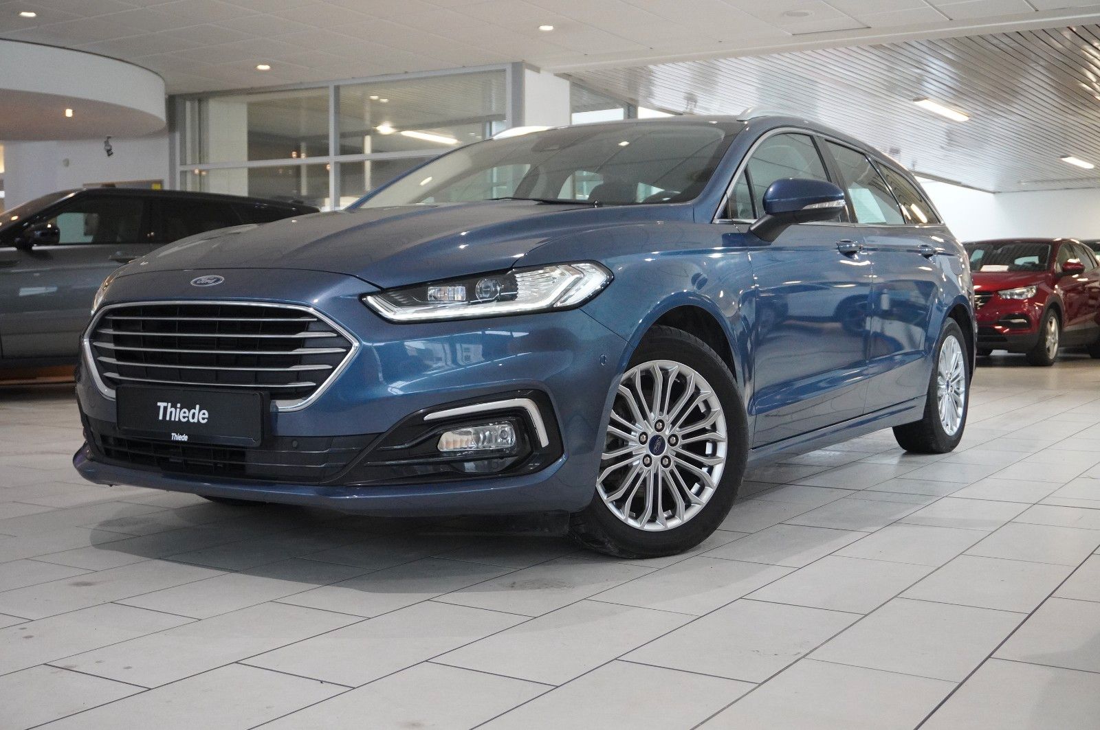 Fahrzeugabbildung Ford Mondeo Turnier 2.0 TITANIUM NAVI/LED/KAMERA/DAB+