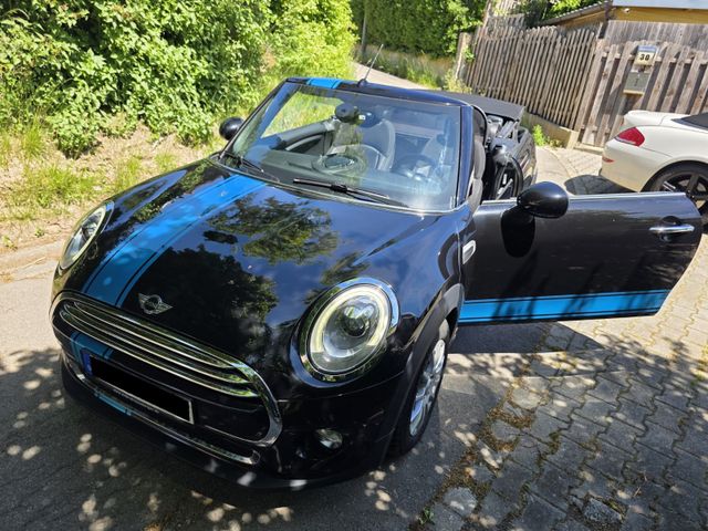 MINI COOPER_D_CABRIO