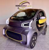 Andere Xev Yoyo - Andere: Grau, Panorama-Dach, Limousine